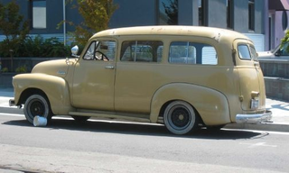 Illustration for article titled 1949 Chevrolet Suburban